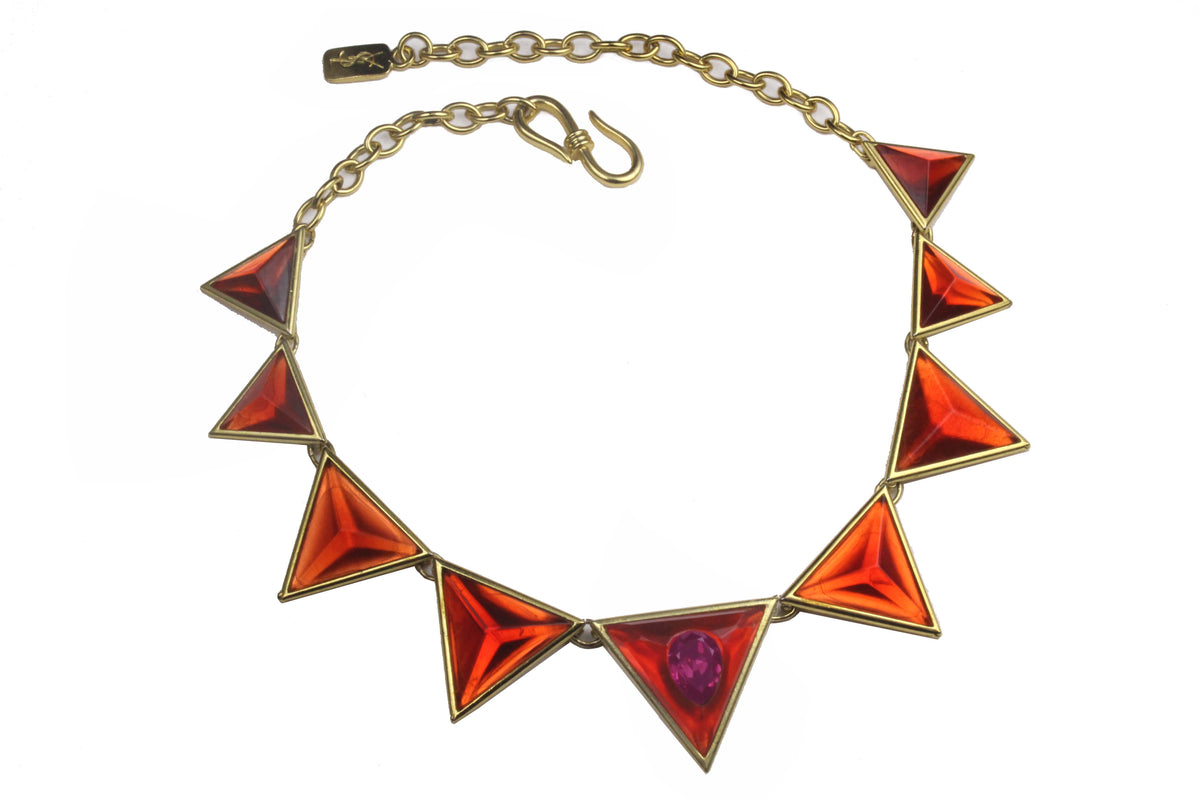 YVES SAINT LAURENT red resin triangle necklace – Vintage Carwen