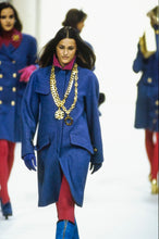 Chanel Fall 1991 Runway Logo disc necklace