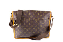 LOUIS VUITTON Bosphore GM monogram canvas messenger bag