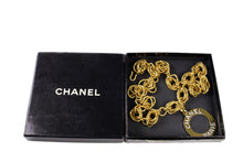 Chanel Fall 1991 Runway Logo disc necklace