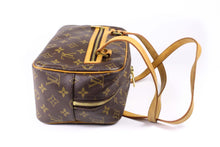 LOUIS VUITTON Cite monogram canvas bag