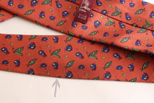 HERMÈS red ladybug silk tie