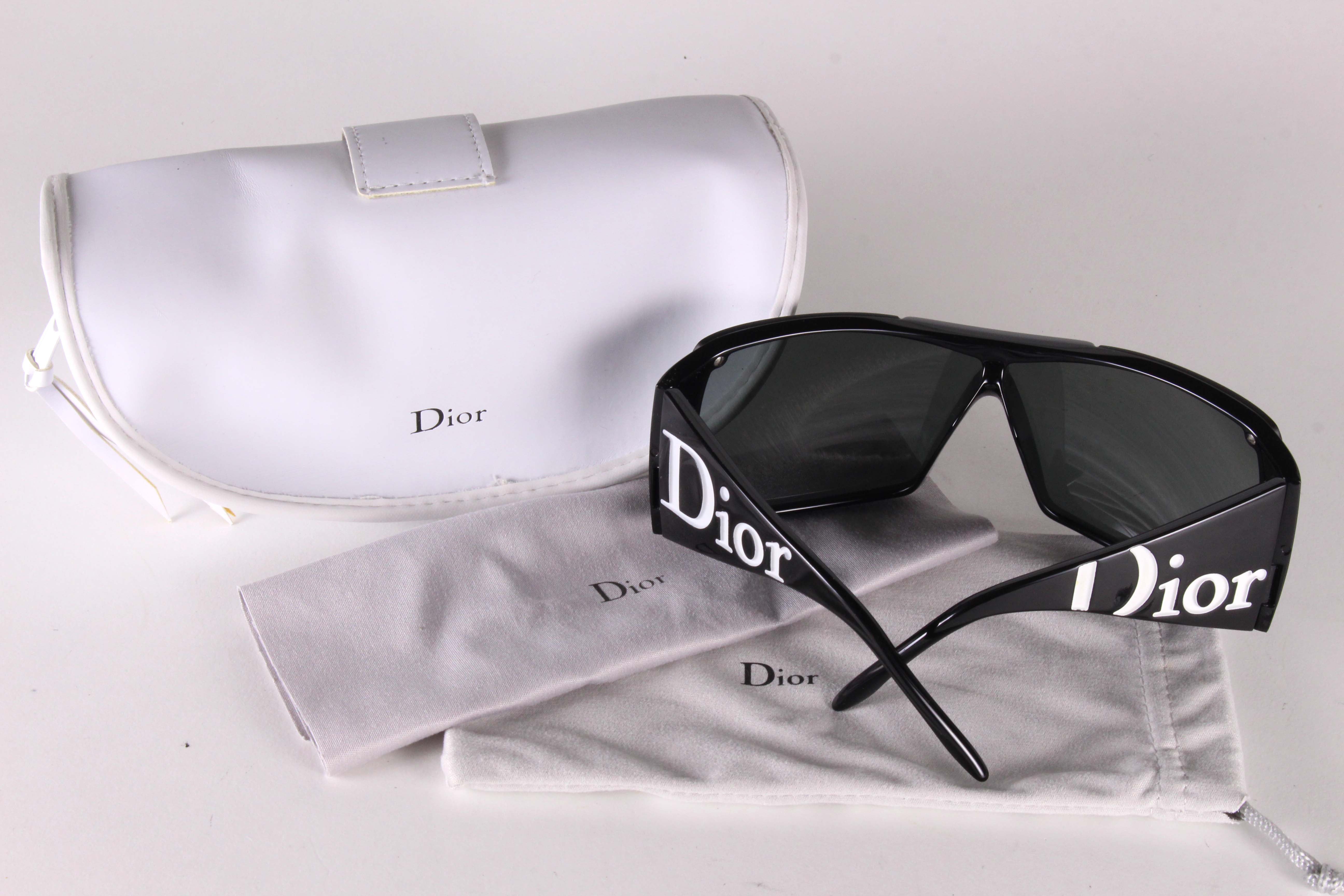 CHRISTIAN DIOR 2000's black sunglasses Overshine 2 – Vintage