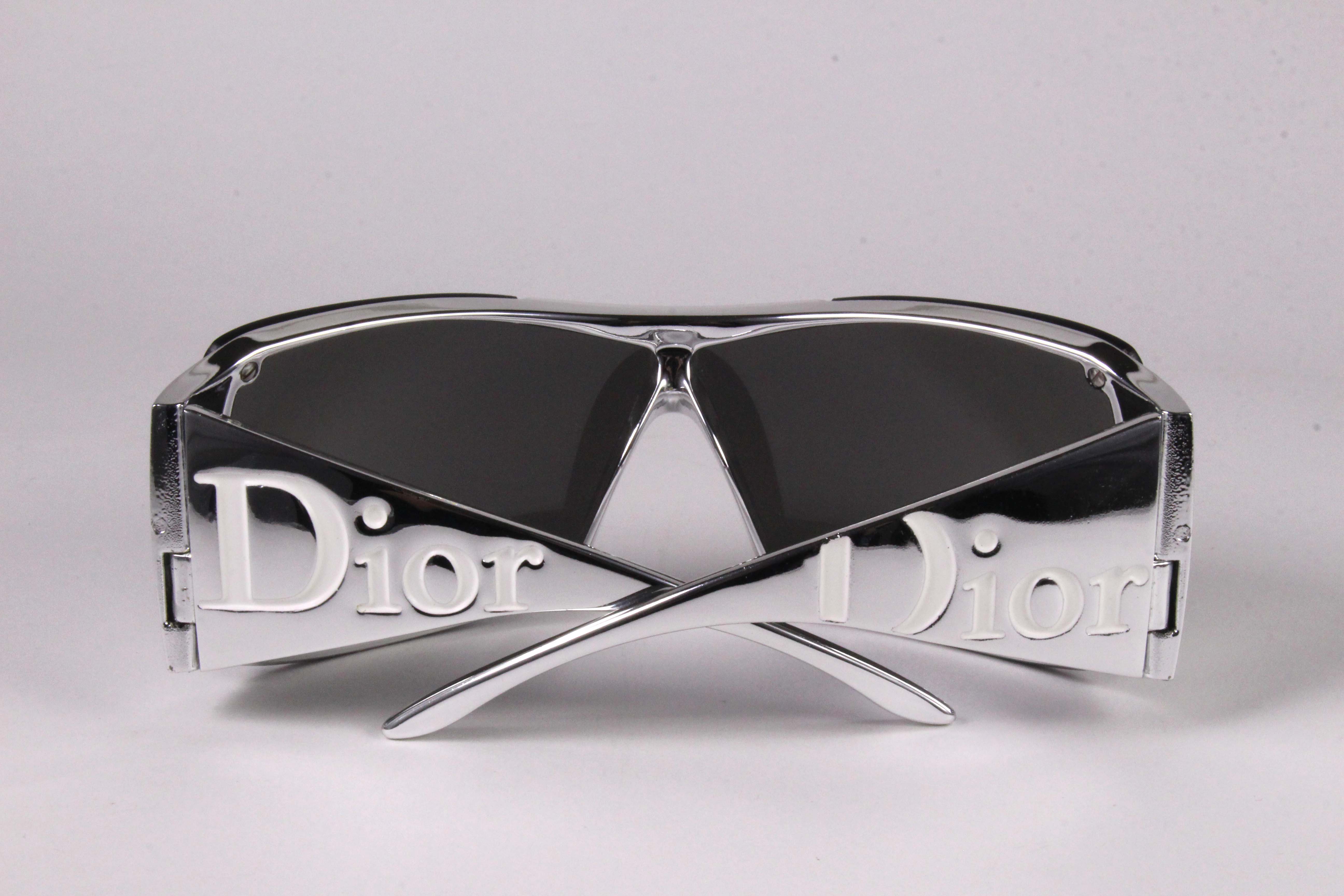 ✨希少✨ Christian Dior sunglasses シルバー金具 ロゴ CHRISTIAN DIOR 2000's silver sunglasses Overshine 2 – Vintage Carwen
