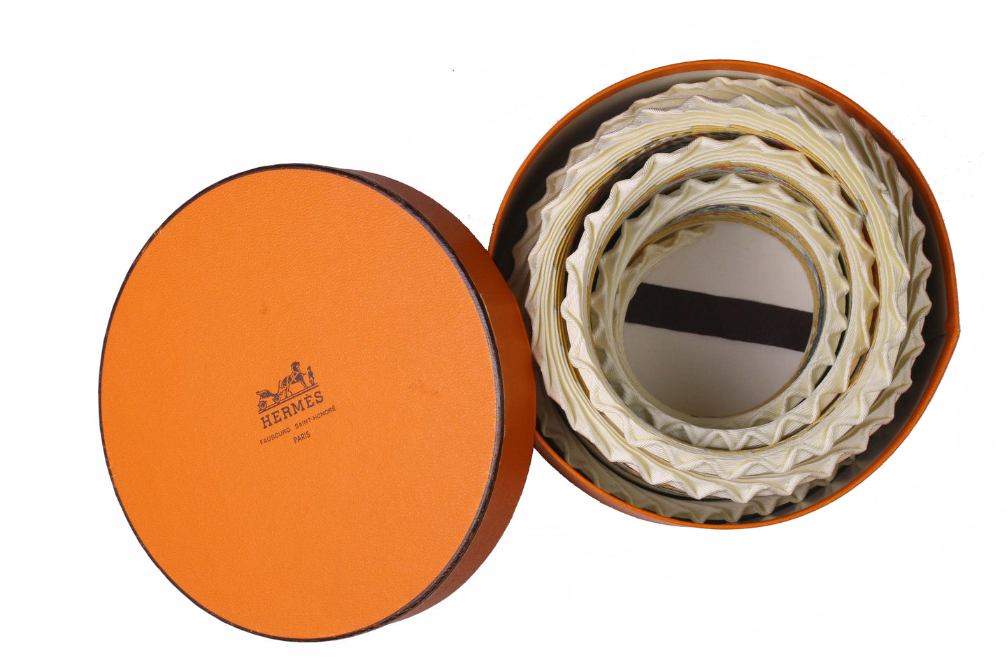 HERMÈS pleated 