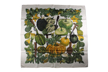 HERMÈS scarf “Citrouilles & Coloquintes” by Valerie Dawlat-Dumoulin