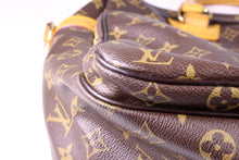 LOUIS VUITTON Icare brown monogram canvas briefcase bag