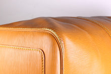 LOUIS VUITTON Keepall 55 Epi cognac brown leather travel bag