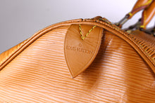 LOUIS VUITTON Keepall 55 Epi cognac brown leather travel bag