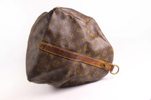 LOUIS VUITTON Keepall 55 monogram canvas travel bag