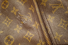 LOUIS VUITTON Keepall 60 monogram canvas travel bag