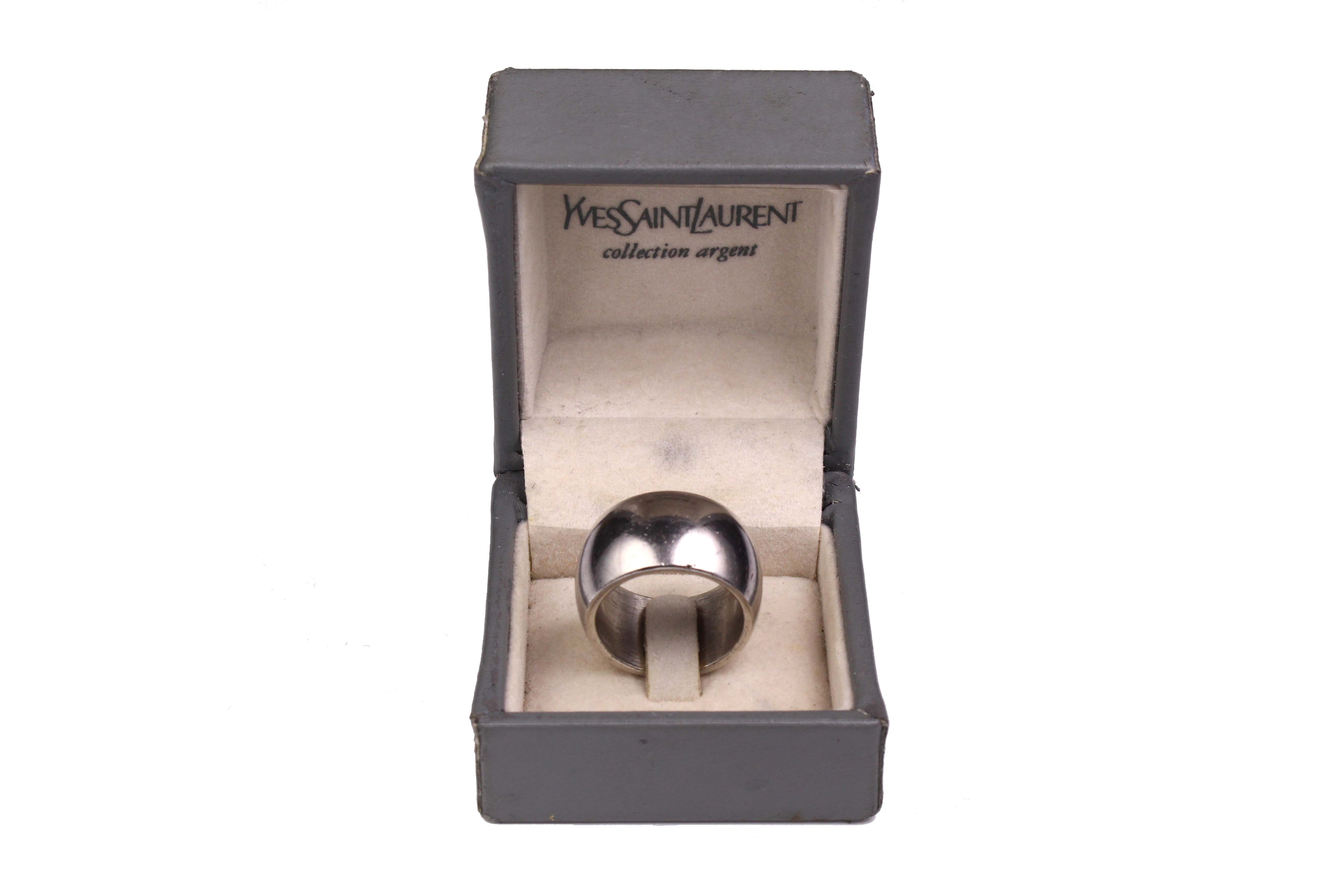 YVES SAINT LAURENT 925 sterling silver ring – Vintage Carwen