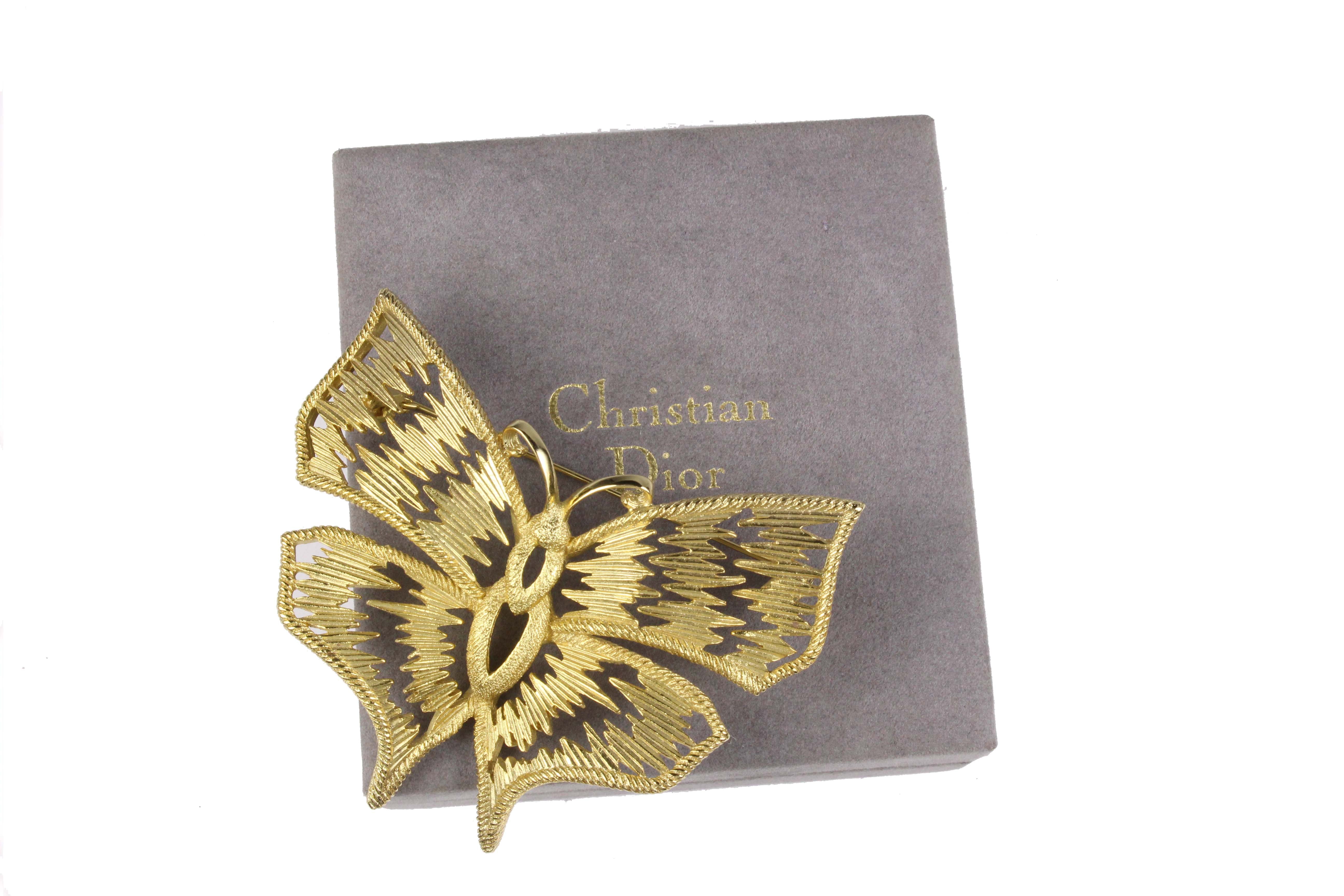 Christian Dior ブローチ ヴィンテージ 蝶 CHRISTIAN DIOR butterfly brooch – Vintage Carwen