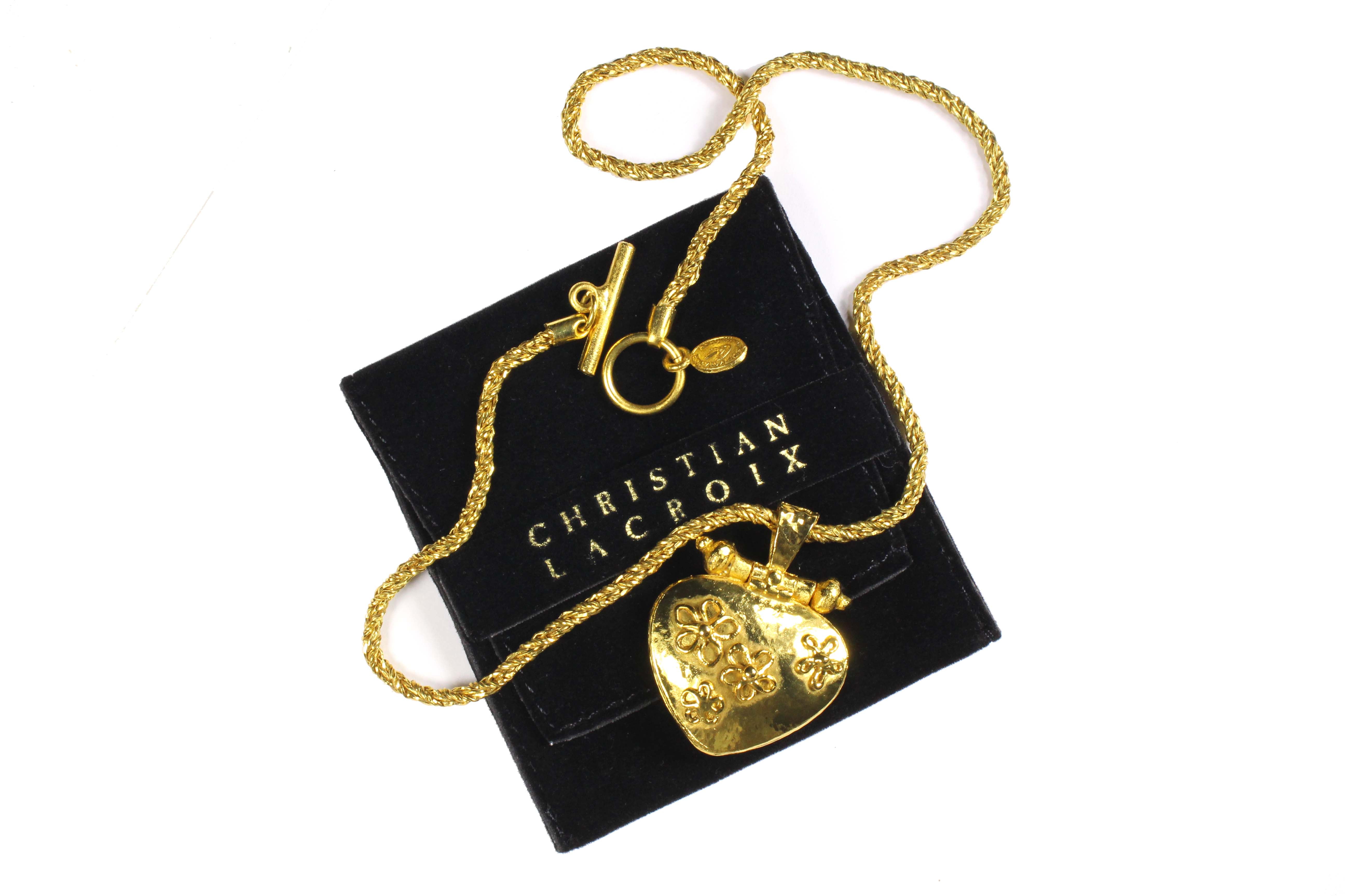 Christian Lacroix ハートペンダントトップ Christian Lacroix Heart Necklace with Bead Chain – Very Vintage