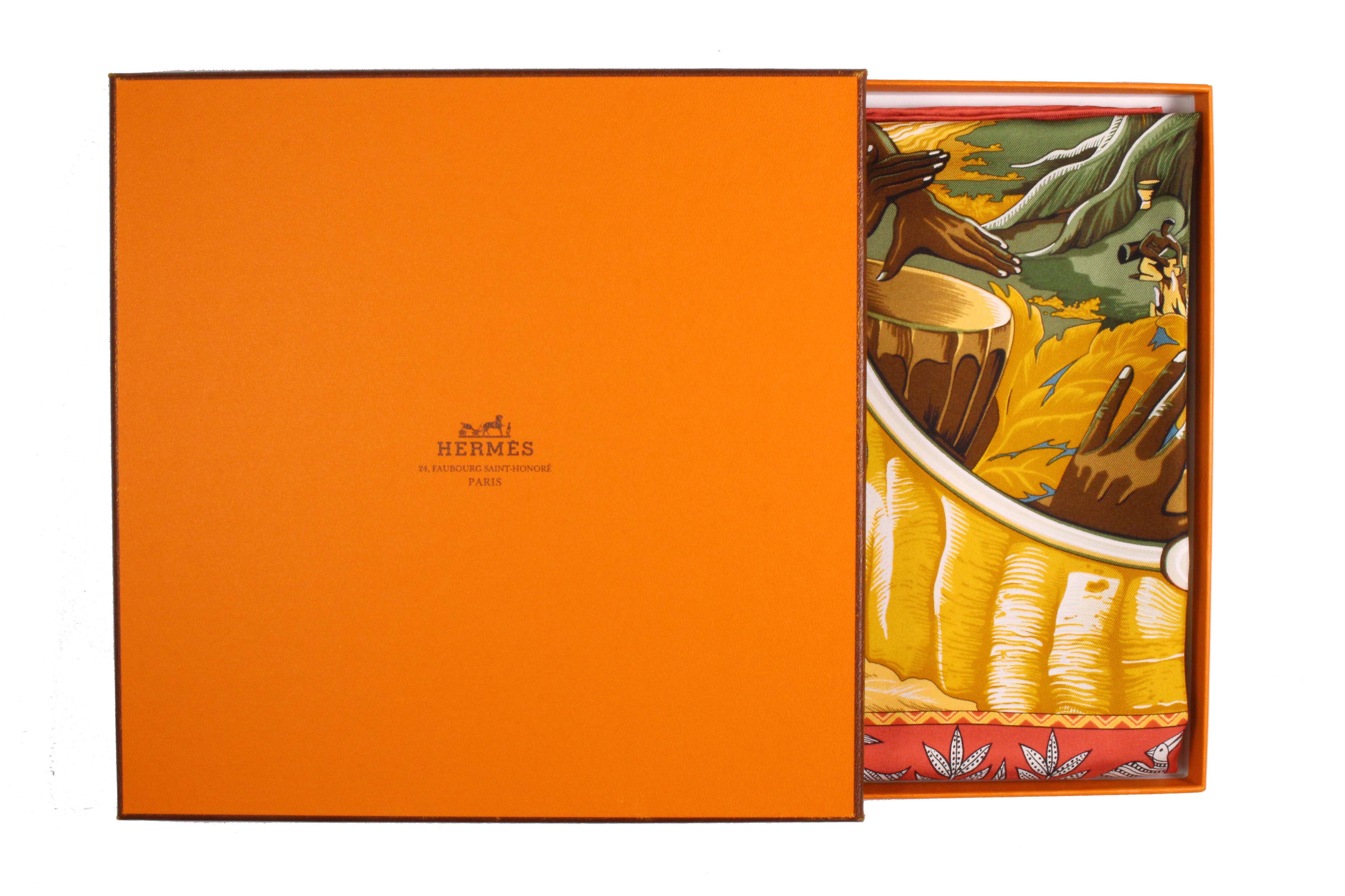 HERMÈS scarf 