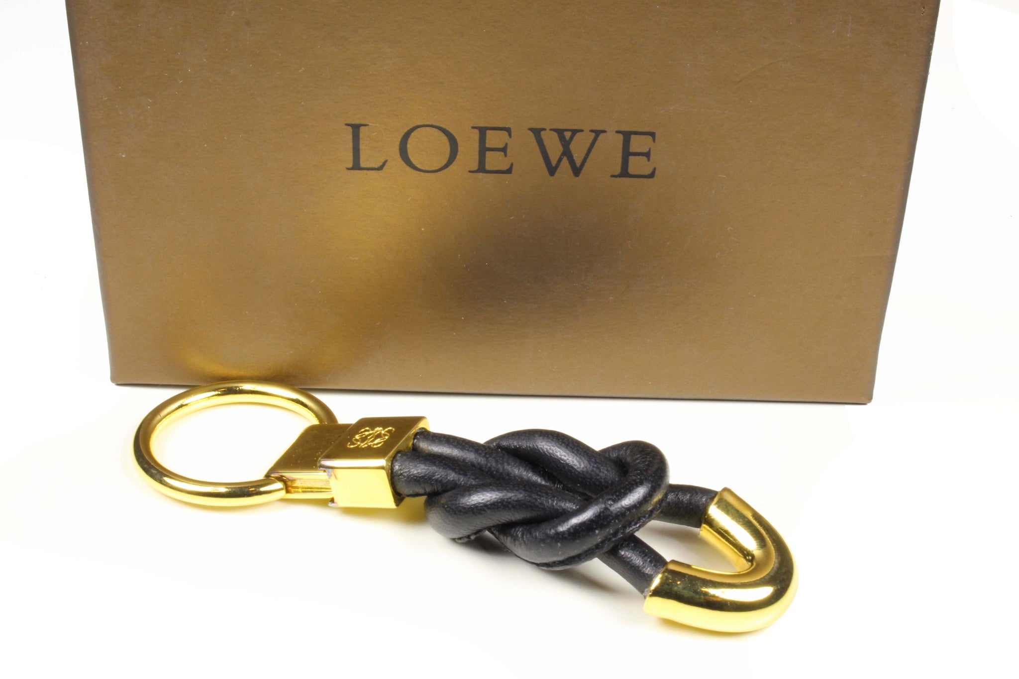 LOEWE sailor knot leather key-ring – Vintage Carwen