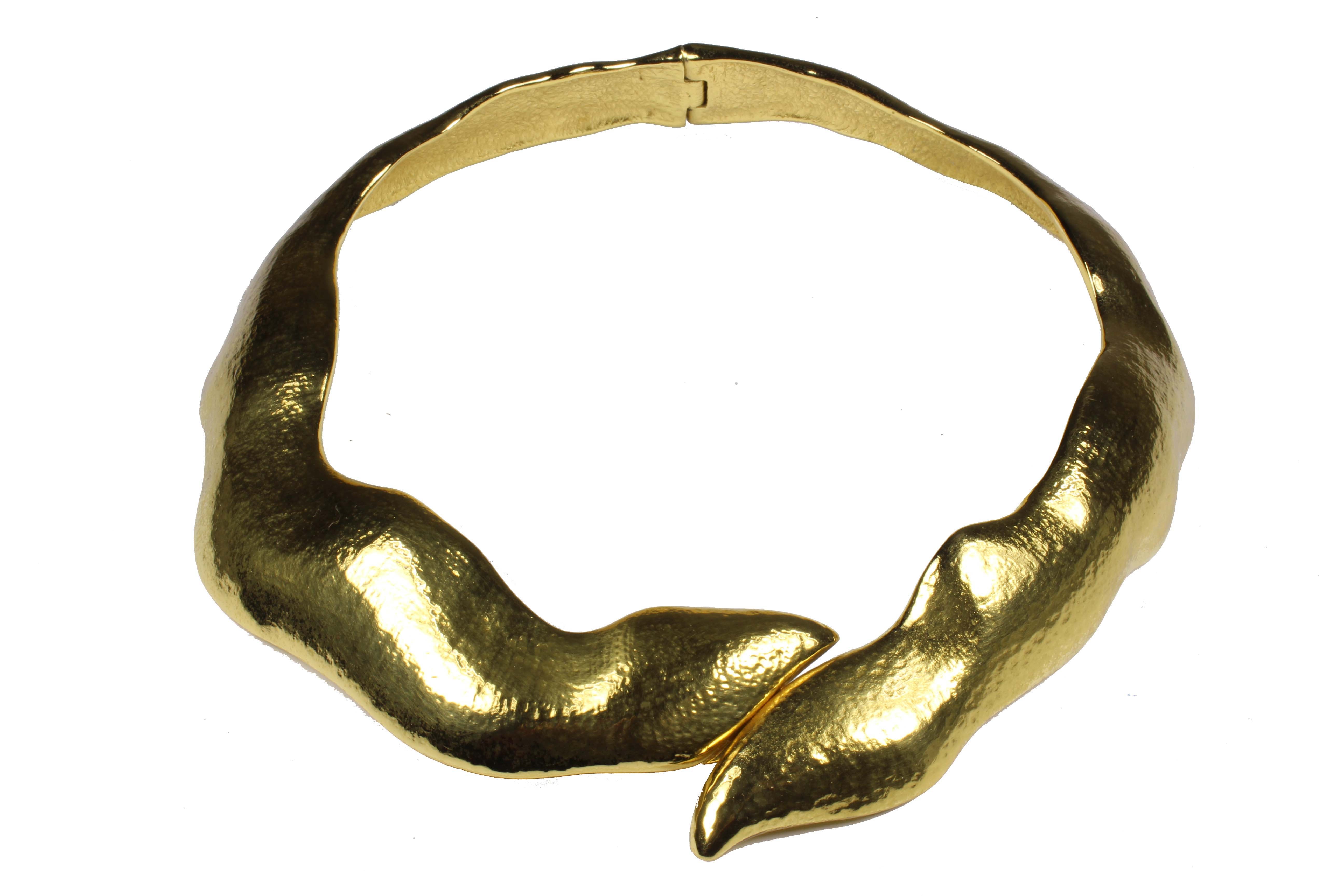 YVES SAINT LAURENT Fuego gold metal necklace – Vintage Carwen