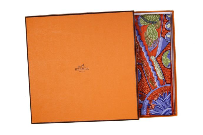 HERMÈS scarf “Aux Pays des Epices” by Annie Faivre