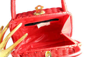 LESCO red plastic wicker bag