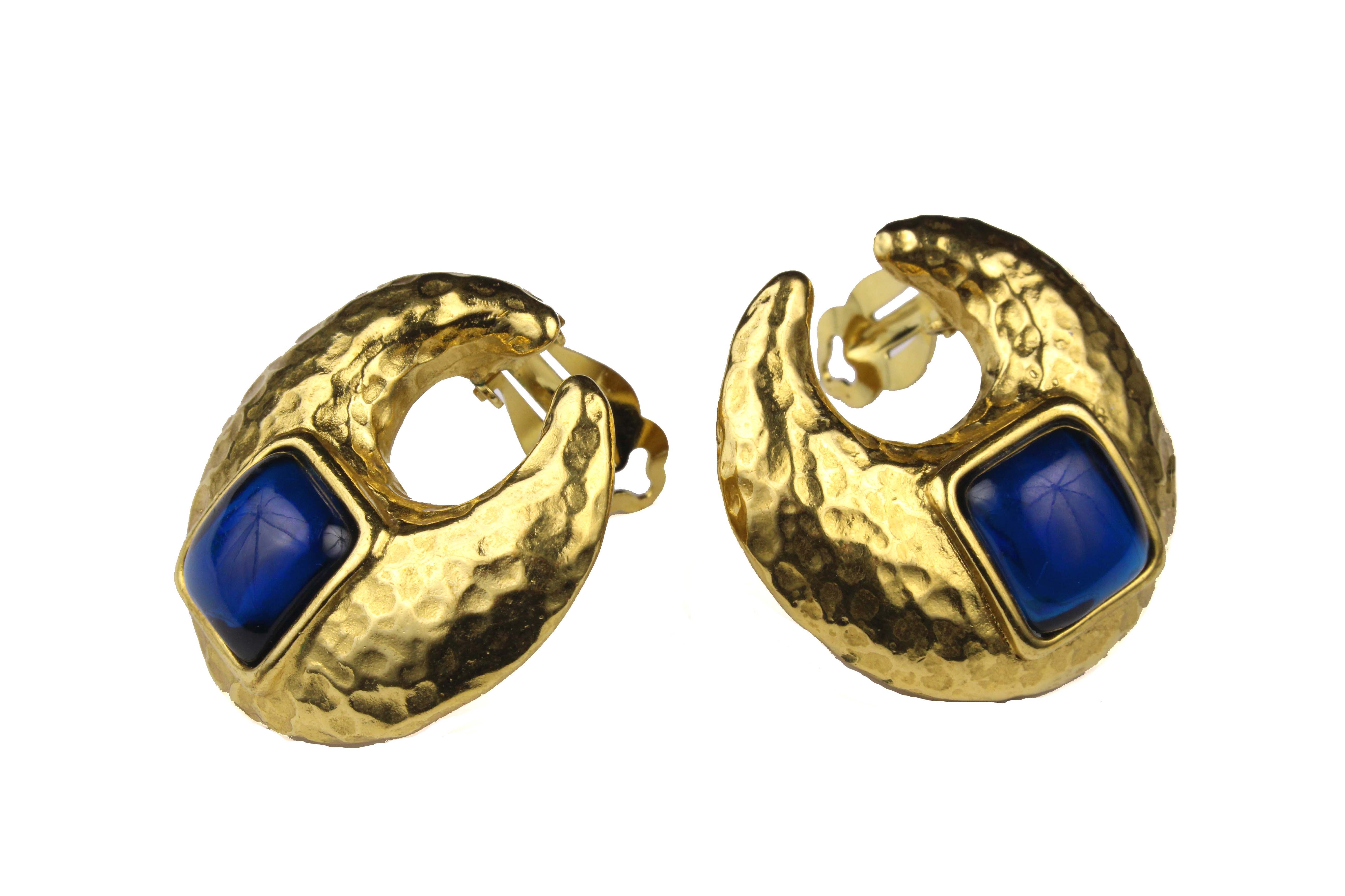 Croissant sales knocker earrings